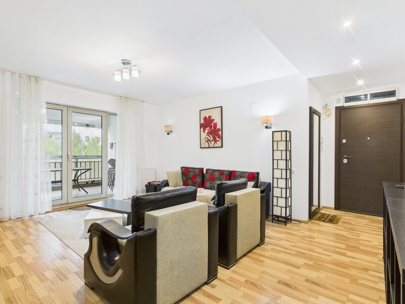 Militari, Uverturii,